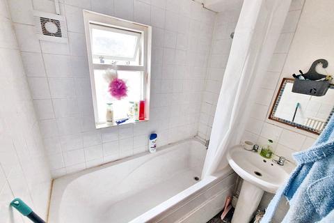 undefined, Arran Street, Cardiff CF24