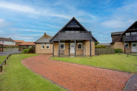 4 bedroom house for sale, Dunes Court, Beadnell , Northumberland