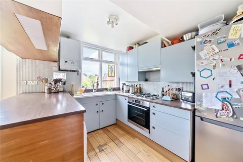 4 bedroom terraced house for sale, Torrington Gardens, London, N11