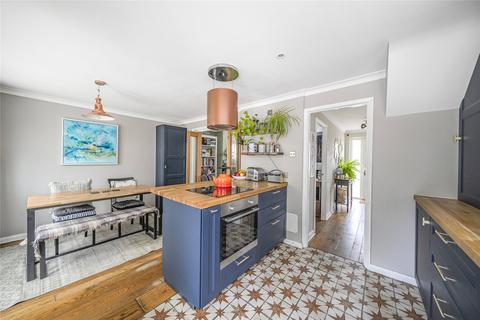 83 Linden Way, Ripley, Woking, GU23 6LP