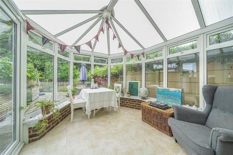 83 Linden Way, Ripley, Woking, GU23 6LP