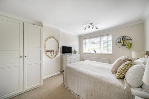 83 Linden Way, Ripley, Woking, GU23 6LP
