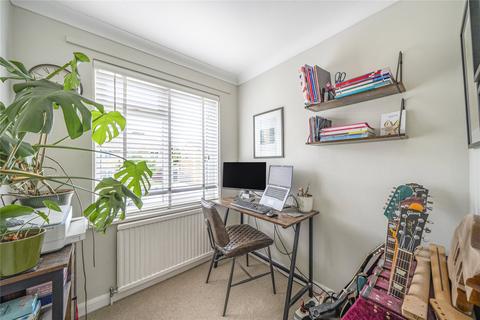83 Linden Way, Ripley, Woking, GU23 6LP