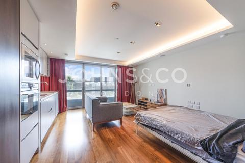 Studio to rent, Canaletto Tower, City Road, EC1V