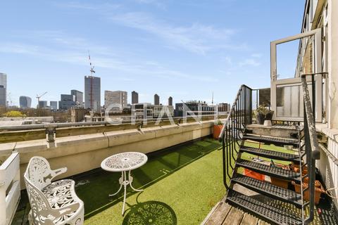 2 bedroom penthouse to rent, Old Street, Islington, London, EC1V