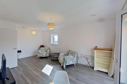 2 bedroom flat to rent, Ocean Drive, Edinburgh, Midlothian, EH6