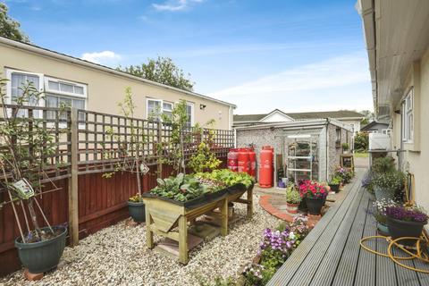 2 bedroom park home for sale, Ipswich, Suffolk, IP6