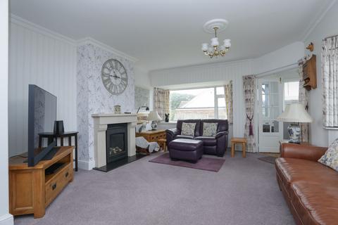 5 bedroom detached bungalow for sale, Arthur Road, Birchington, CT7