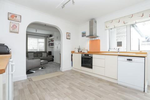 Coast Cottage Arthur Road, Birchington, CT7 9NQ
