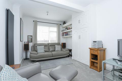 Coast Cottage Arthur Road, Birchington, CT7 9NQ