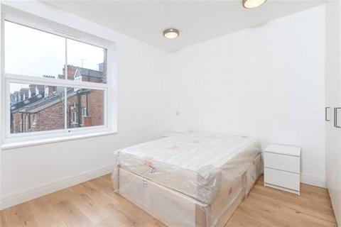 1 bedroom apartment to rent, New Broadway, Ealing, UK, W5