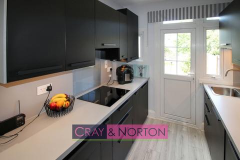 56 Parkview Road, Croydon, CR0 7DE