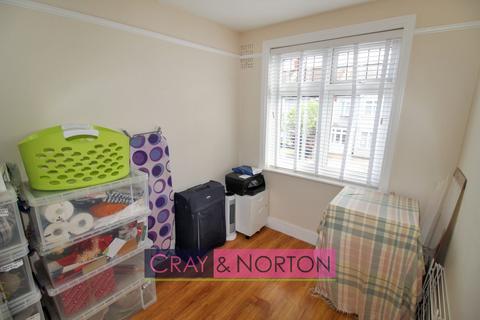 56 Parkview Road, Croydon, CR0 7DE
