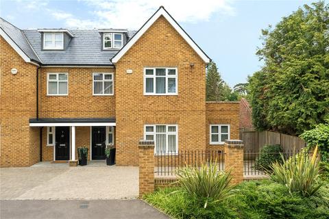 4 bedroom semi-detached house for sale, Lynne Walk, Esher, KT10