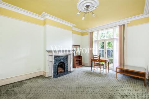 4 bedroom terraced house for sale, Spencer Avenue, London, N13