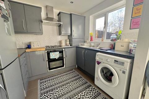 3 bedroom terraced house to rent, Beadnell Drive, Seaham, Durham, SR7