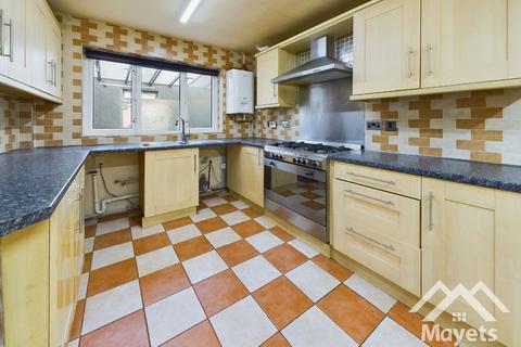 3 bedroom terraced house for sale, Hareclough Close, Blackburn. Lancs. BB2 3HT