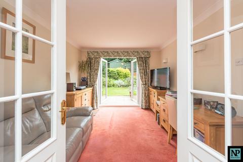 10 The Hedgerows, Wilnecote, Tamworth, B77 2NN