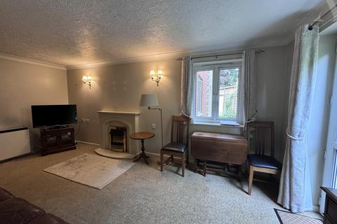 1 bedroom retirement property for sale, Barons Court, Solihull B92