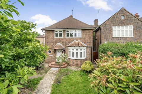4 bedroom detached house for sale, Bromley Road, Catford