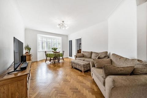 4 bedroom detached house for sale, Bromley Road, Catford