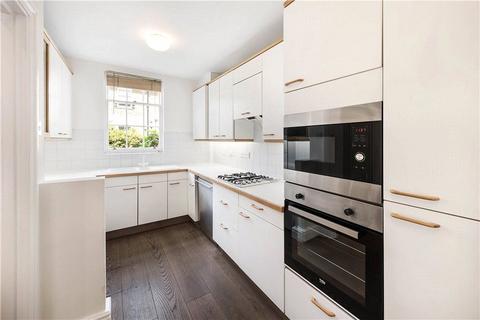 4 bedroom house to rent, Greens Court, Lansdowne Mews, W11