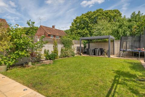1 Clintons Green, Bracknell, RG42 1YL