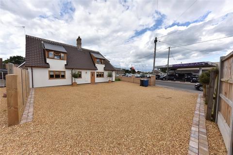2 bedroom detached house for sale, The Street, Beck Row, Bury St. Edmunds, Suffolk, IP28