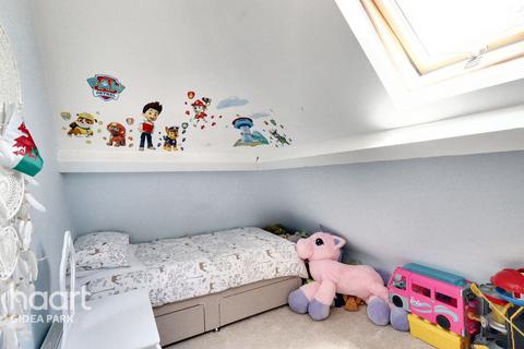 48 Ferguson Avenue, Romford, RM2 6RL