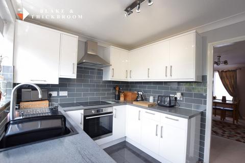 17 Coulsdon Close, Clacton-on-sea, CO16 8FN