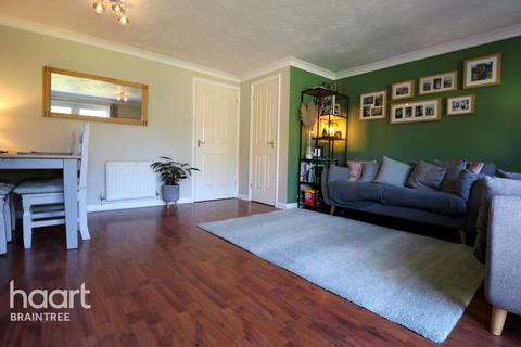 3 bedroom end of terrace house for sale, Sun Lido Square Gardens, Braintree