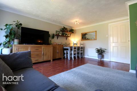 3 bedroom end of terrace house for sale, Sun Lido Square Gardens, Braintree