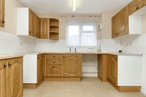 1 bedroom flat for sale, Whitehall Road, Ramsgate, CT12