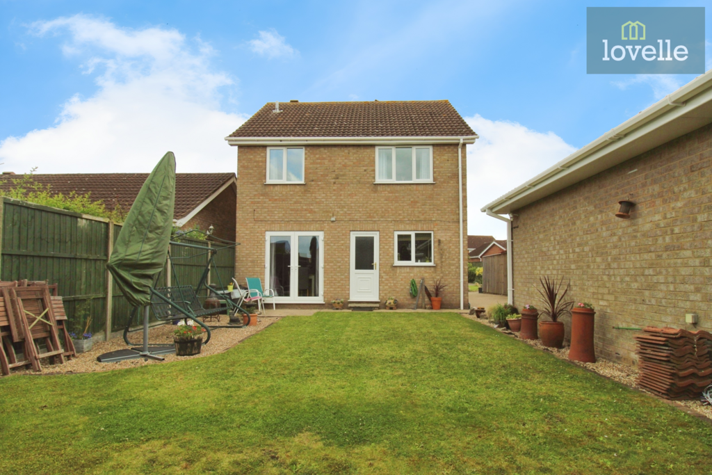 Chadwell Springs, Grimsby DN37 4 bed detached house for sale £270,000