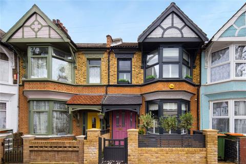 3 bedroom terraced house for sale, Montpelier Gardens, East Ham, London, E6