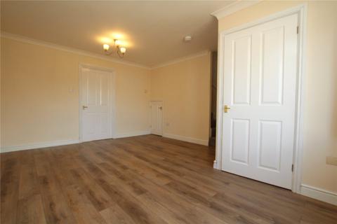 3 bedroom semi-detached house to rent, Cameron Close, Swindon, Wiltshire, SN3