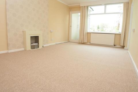 2 bedroom apartment for sale, High Moor Court, High Moor Avenue, Leeds