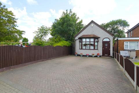 2 bedroom bungalow for sale, Rainham RM13