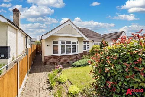 2 bedroom semi-detached bungalow for sale, Chelmsford Drive, Upminster, RM14