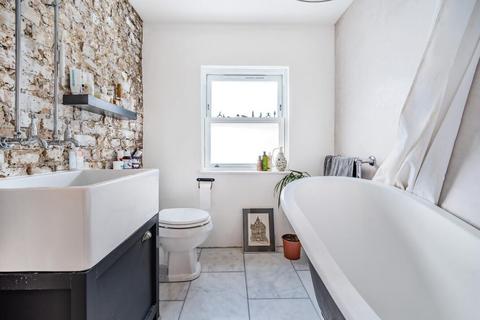 142 Underhill Road, London, SE22 0QJ