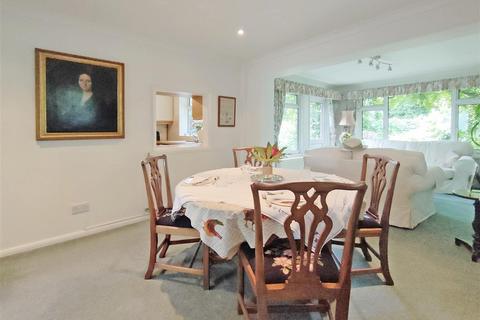 20 Bepton Close, Midhurst, GU29 9QR