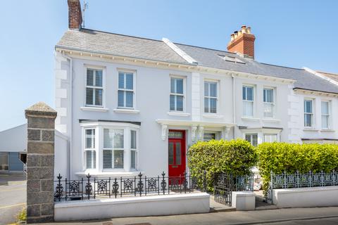 2 bedroom semi-detached house for sale, Brock Road, St. Peter Port, Guernsey