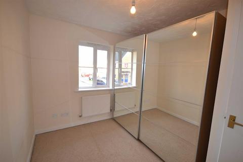 3 bedroom terraced house to rent, Olympic Way, Kettering NN15