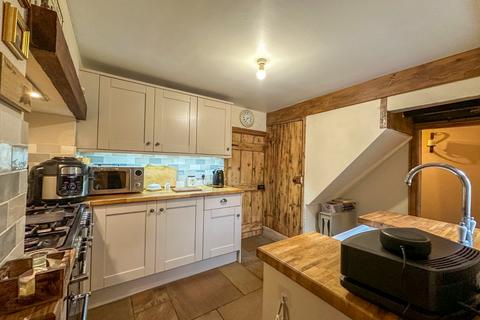 5 Burgate, Barton-upon-humber, DN18 5EZ