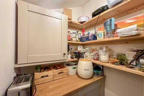 5 Burgate, Barton-upon-humber, DN18 5EZ