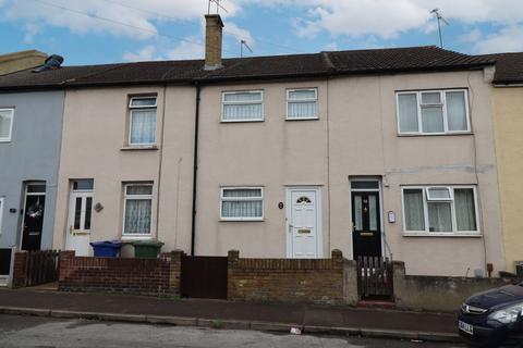 2 bedroom terraced house for sale, Gipsy Lane, Grays RM17