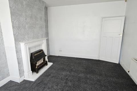 2 bedroom semi-detached house to rent, West Vallum, Newcastle upon Tyne NE15