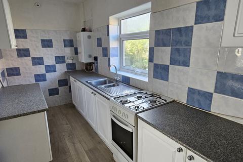 2 bedroom semi-detached house to rent, West Vallum, Newcastle upon Tyne NE15