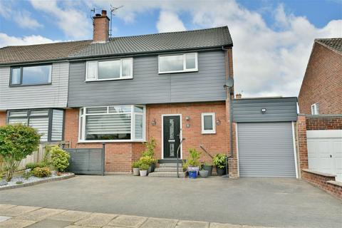 3 bedroom semi-detached house for sale, Coniston Avenue, Whickham