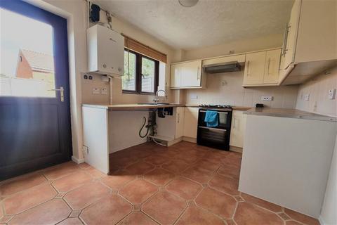 2 bedroom terraced house to rent, Horton Heath